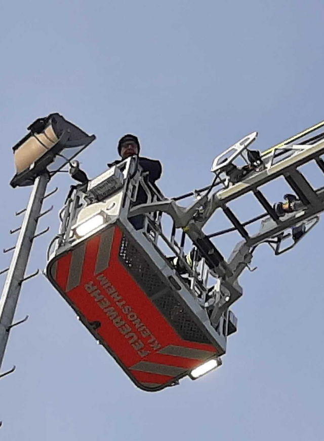 Dank der Feuerwehr Kleinostheim geht unser Flutlicht wieder